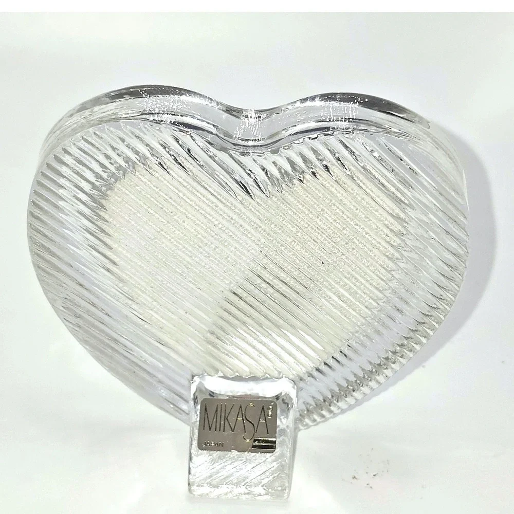 VTG Mikasa Japan Small Lead Crystal Heart Shaped Picture Frame Clear Ribbed Glas